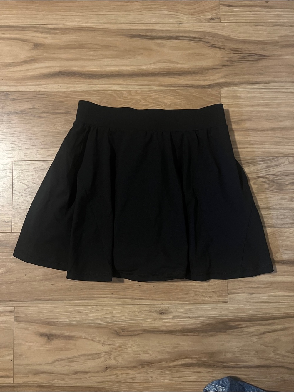 Movetheory Women's Black Pleated Skort